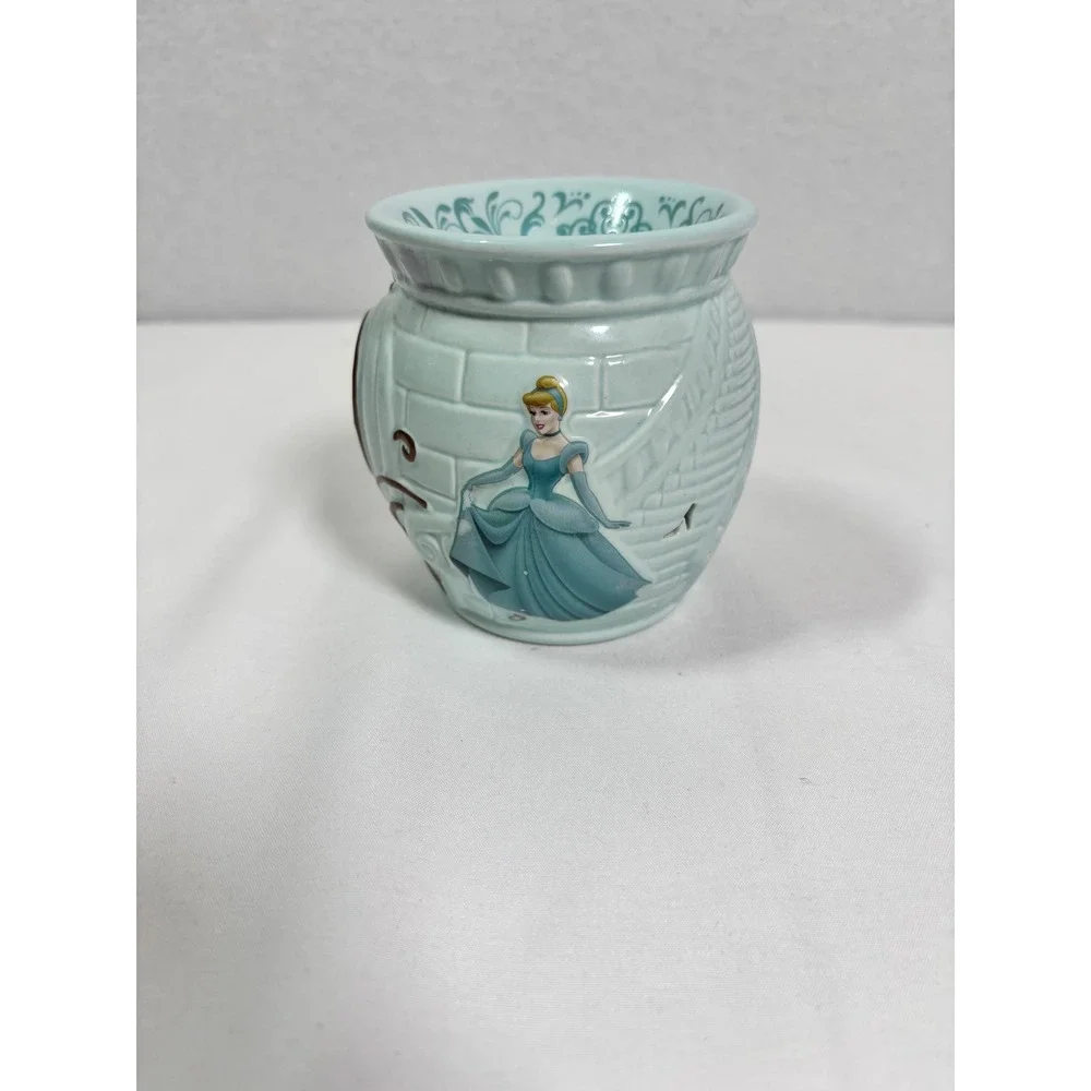Disney Cinderella Scentsy Mini Warmer Ceramic Plug In Wax Melter Blue 15W Bulb